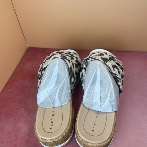 ALEX MARIE LEANNE KNOT DETAIL SLIDE SANDALS (7) - Picture 7 of 16